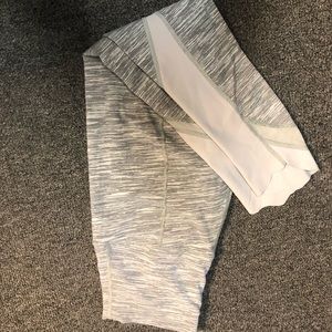 LULU LEMON PANTS!